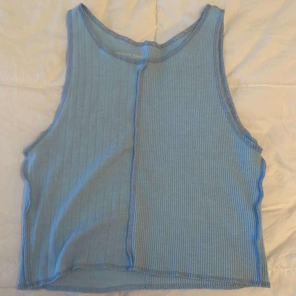 Light blue cropped tank